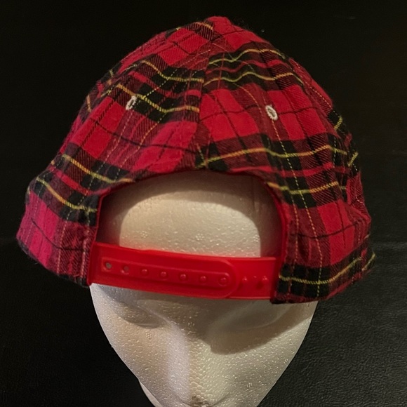 The Cap Red plaid Snapback OSFA  Retro /Y2K - Picture 3 of 5